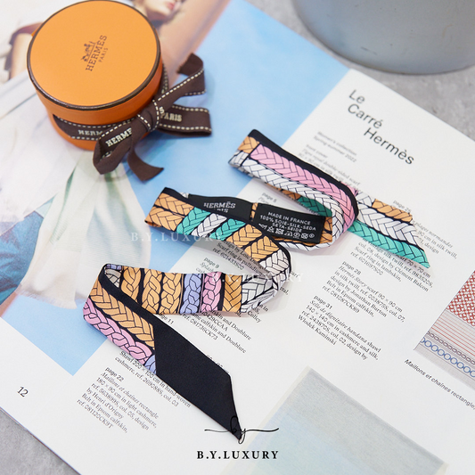 全新現貨 HERMES Tresses H doll Twilly Abricot / Noir / Rose