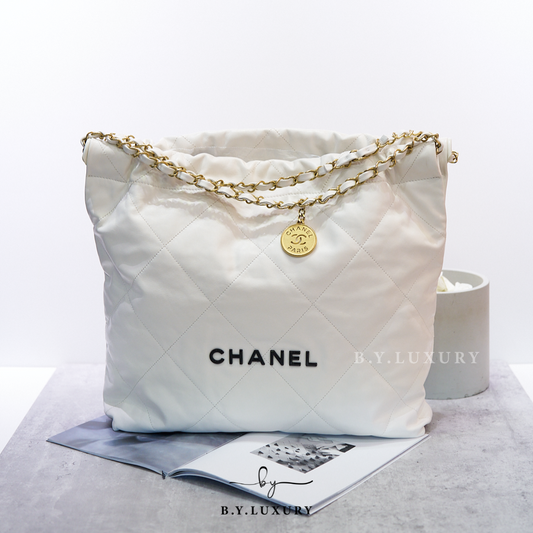 閑置品 CHANEL 22 Medium Shiny Calfskin White AS3261