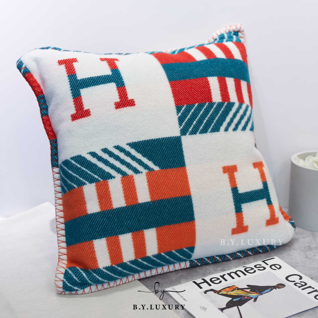 全新現貨 HERMES Avalon Jump'H Pillow Turquoise / Emeraude