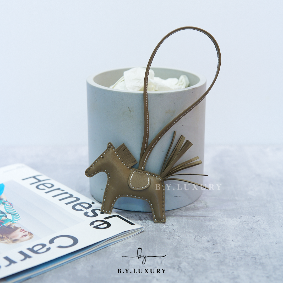 全新現貨 HERMES Rodeo PM Etoupe / Etoupe / Etoupe