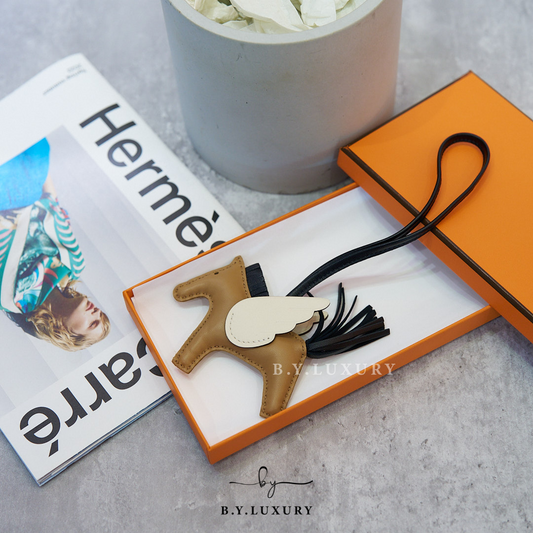 全新現貨 HERMES Rodeo Pegase PM 新茶色/黑色/奶油白
