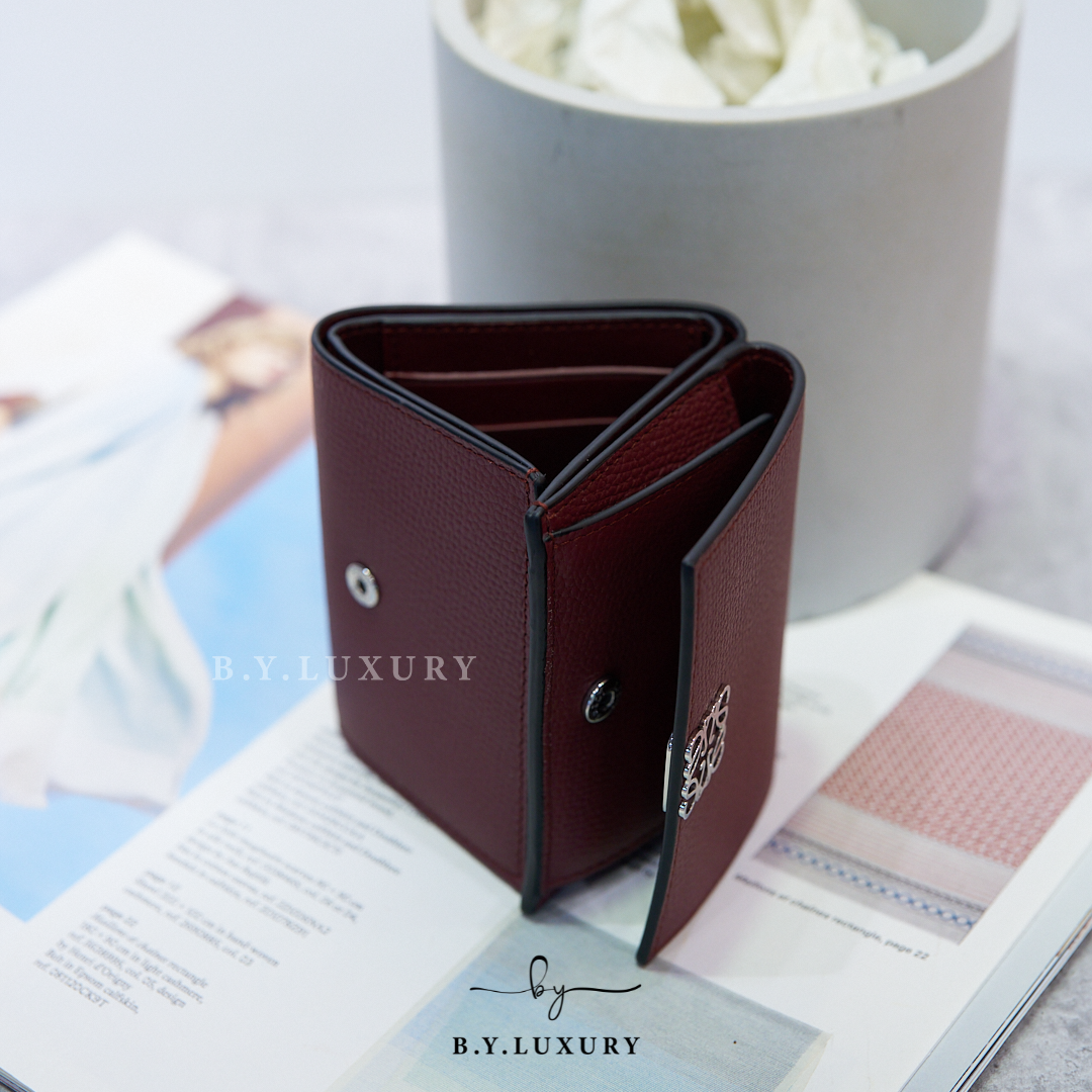閑置品 LOEWE Anagram trifold wallet in shiny nappa calfskin