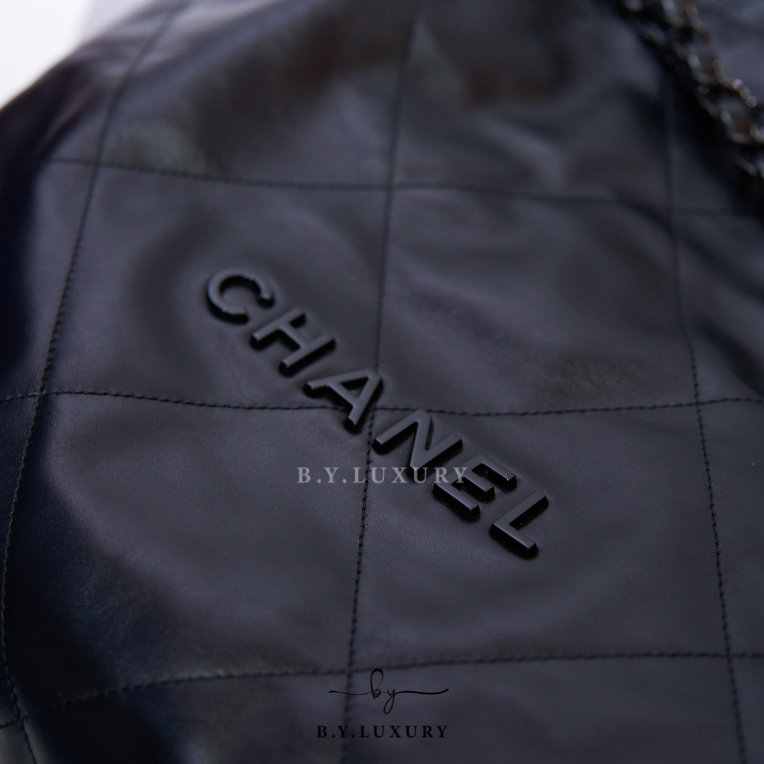 閑置品 CHANEL 22 Medium Shiny Calfskin So Black AS3261