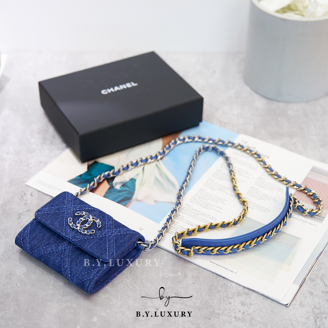 全新現貨 CHANEL 19 Mini Wallet on Chain WOC 牛仔布
