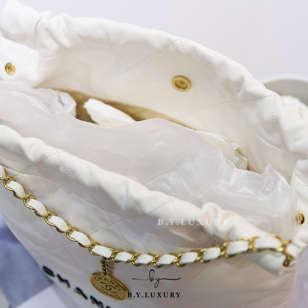 閑置品 CHANEL 22 Medium Shiny Calfskin White AS3261