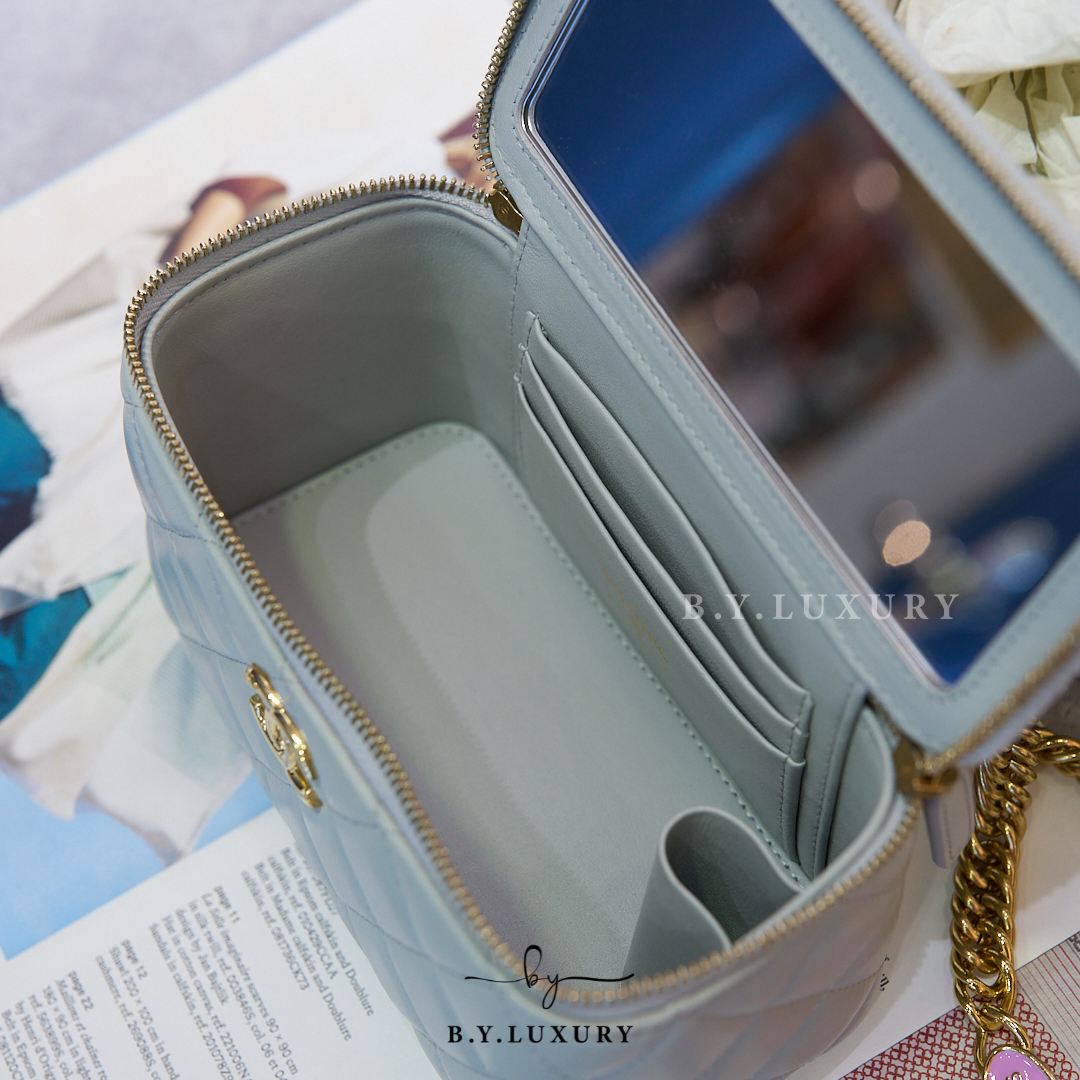 閑置品 CHANEL Vanity Case 長盒子包 淺灰藍 金鏈