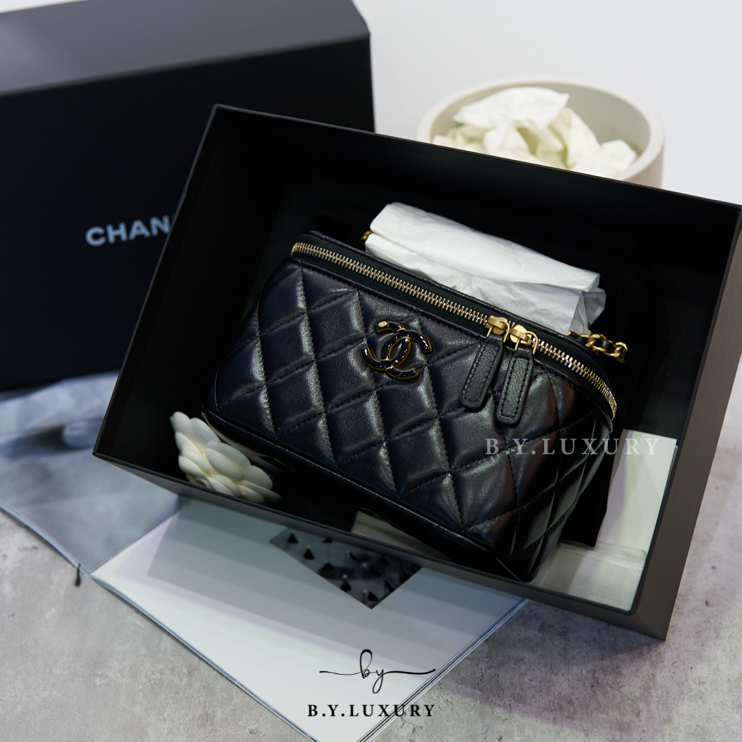全新現貨 CHANEL 24A Vanity Case 黑 琺瑯調節扣 長盒子 盒子包