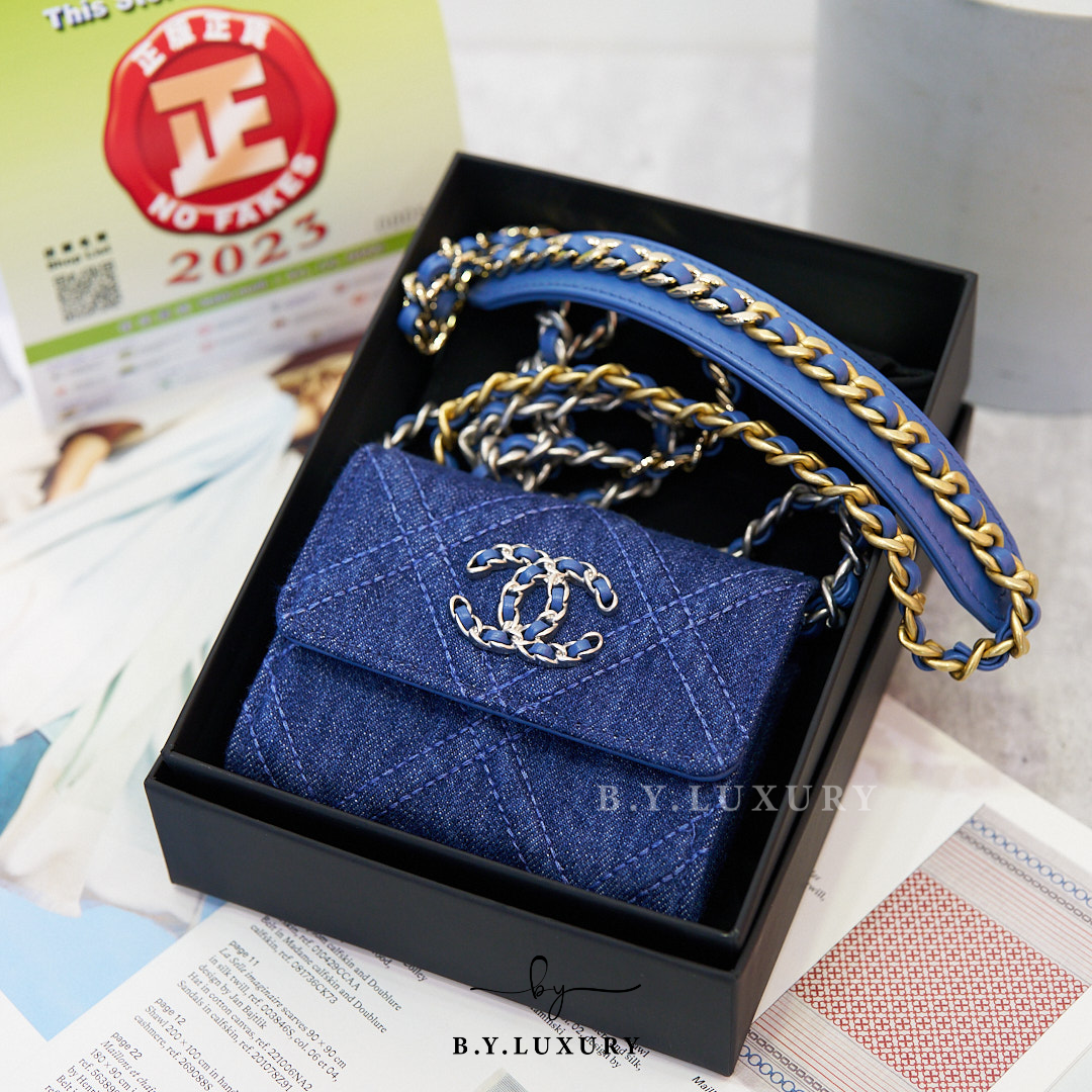 全新現貨 CHANEL 19 Mini Wallet on Chain WOC 牛仔布