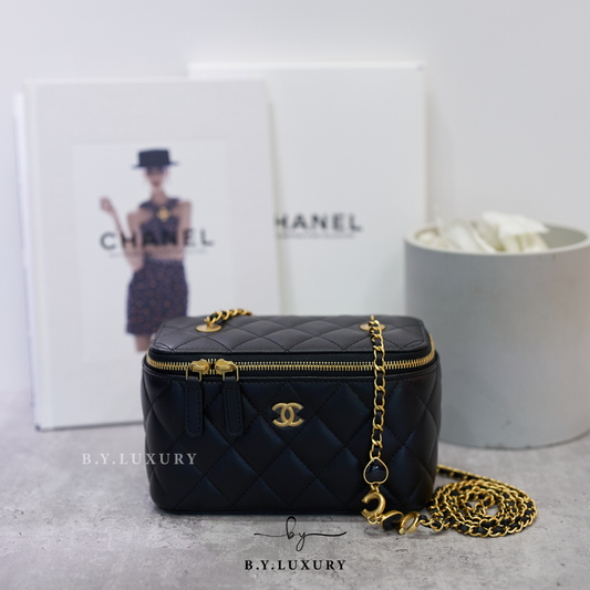 全新現貨 CHANEL Vanity Case C Love C 黑色 長廢包 AP3034
