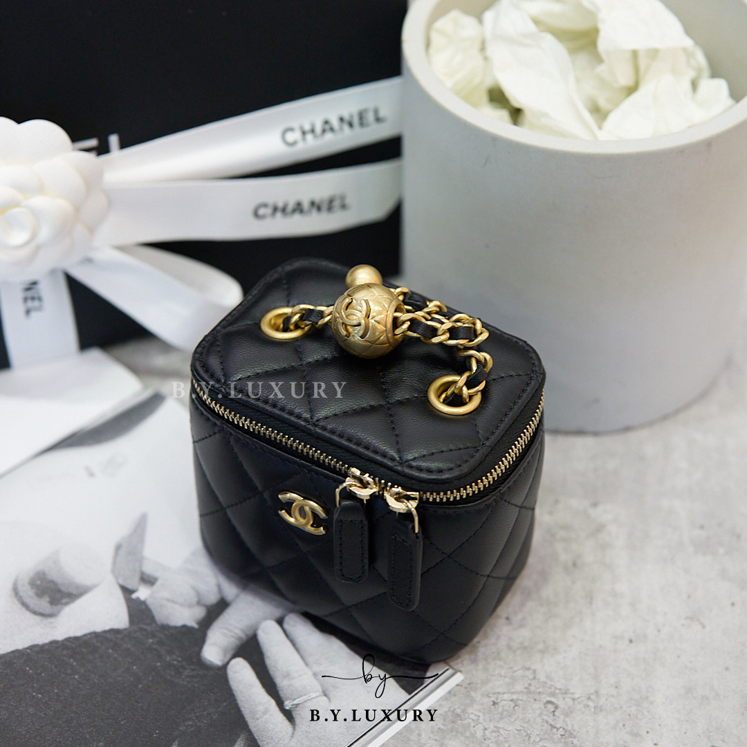 全新現貨 CHANEL mini Vanity Case 黑色 金球 小廢包 AP1447