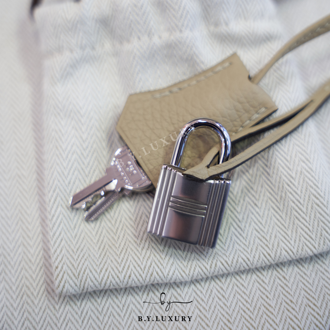 全新現貨 HERMES Kelly 28 TC S2 風衣灰 銀扣