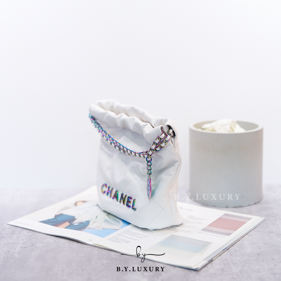 閑置品 CHANEL 22 mini VIP 24C 限量款 白色 小牛皮 幻彩 彩虹金屬