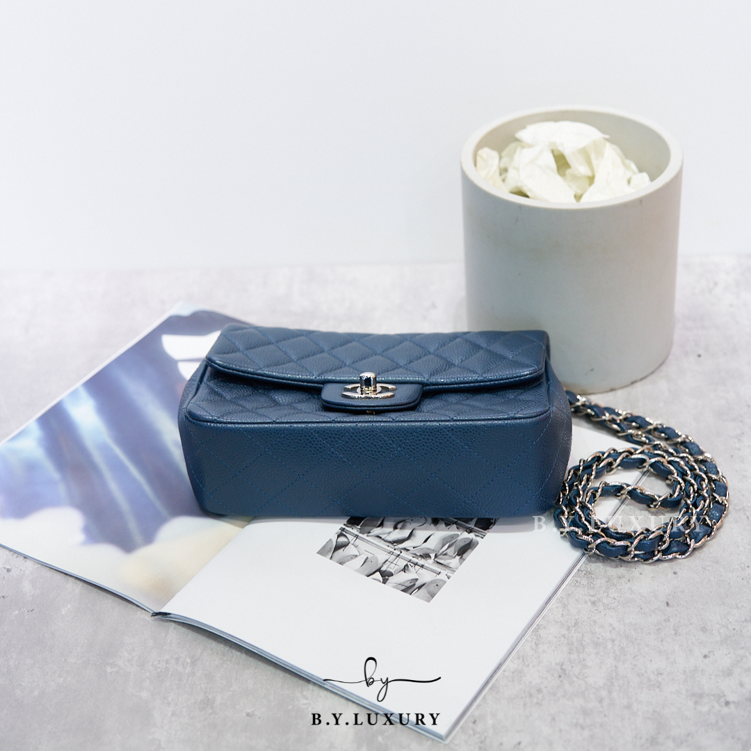 閑置品 CHANEL Classic Flap Bag 20 Calfskin Blue PHW