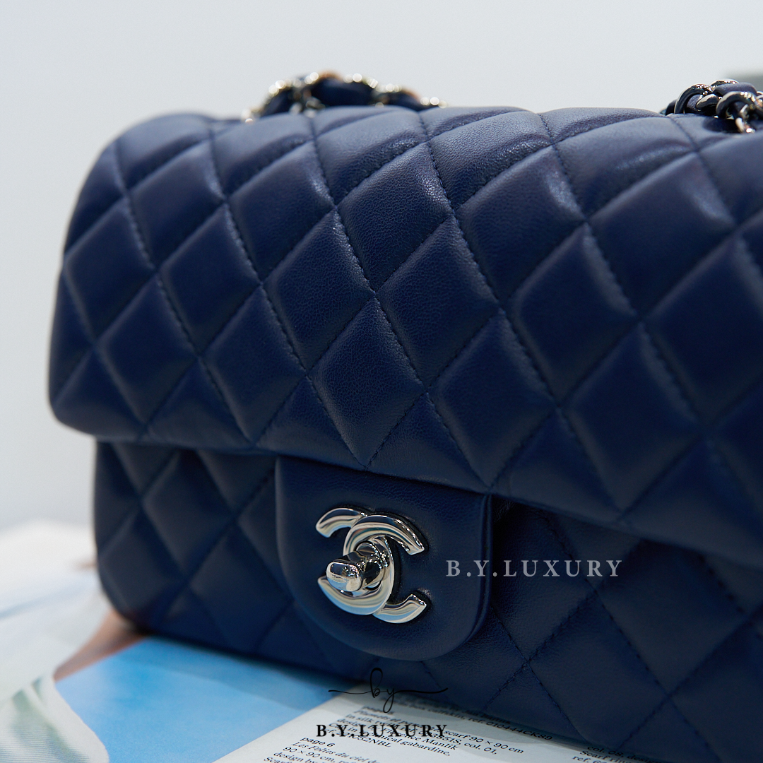 閑置品 CHANEL Classic Flap Bag 20 CF20 Lambskin Blue PHW