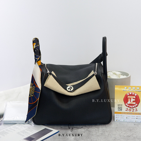 全新現貨 HERMES Lindy 26 TC 89 黑色 銀扣